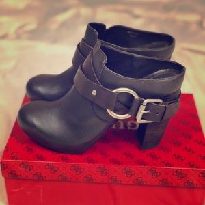 Vera Wang Lavender Ankle Boots size 7.5